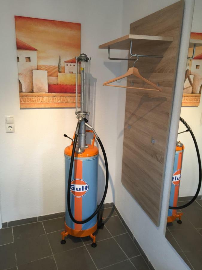 Alte Tankstelle Διαμέρισμα Strassenhaus Εξωτερικό φωτογραφία